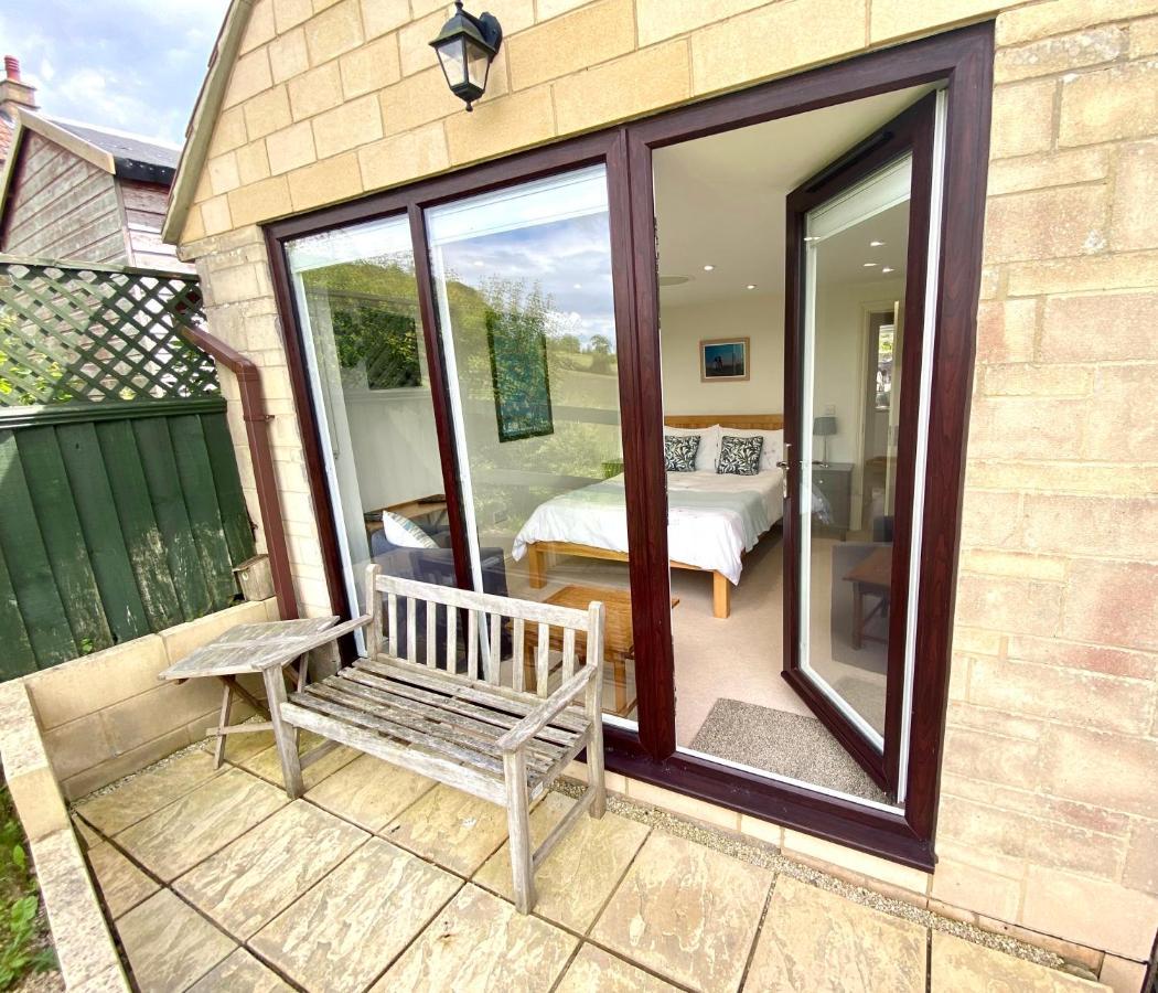 A Secluded Self Contained Country Suite With A View - Parking, Easy Access To Bath Corsham Exteriör bild